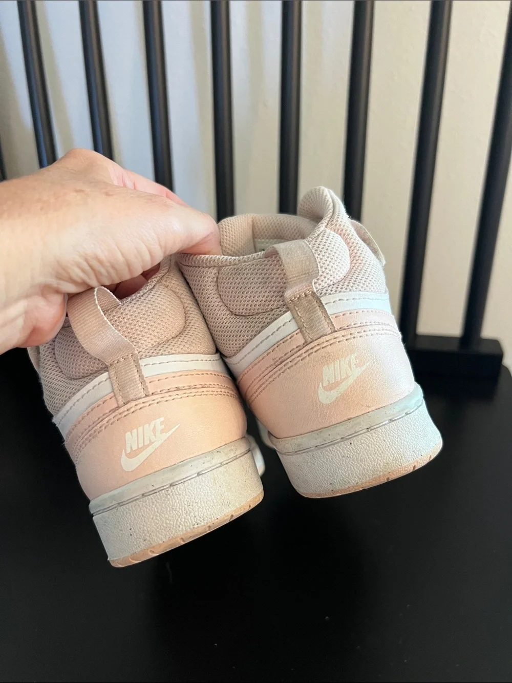 ❤️3/$25 (2) Nike Kids Sneakers in White & Pink
